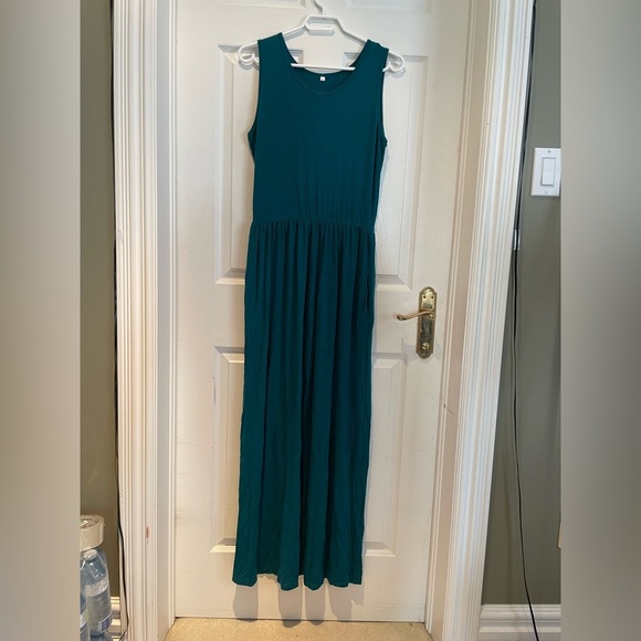 Maxi dress - Picture 1 of 4